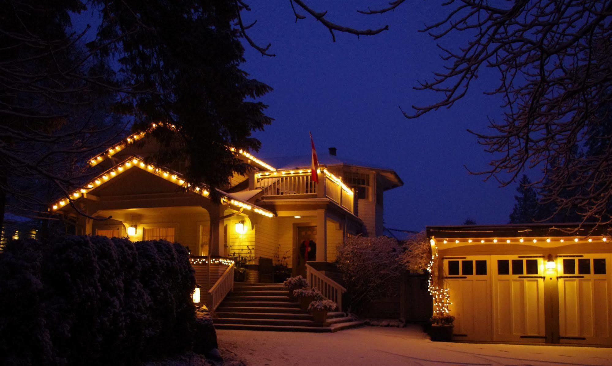 Thistledown House West Vancouver Exterior photo